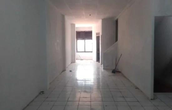 Ruko lokasi strategis  ciledug raya
