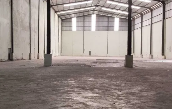 Disewakan Gudang Siap Pakai di Kawasan Pergudangan