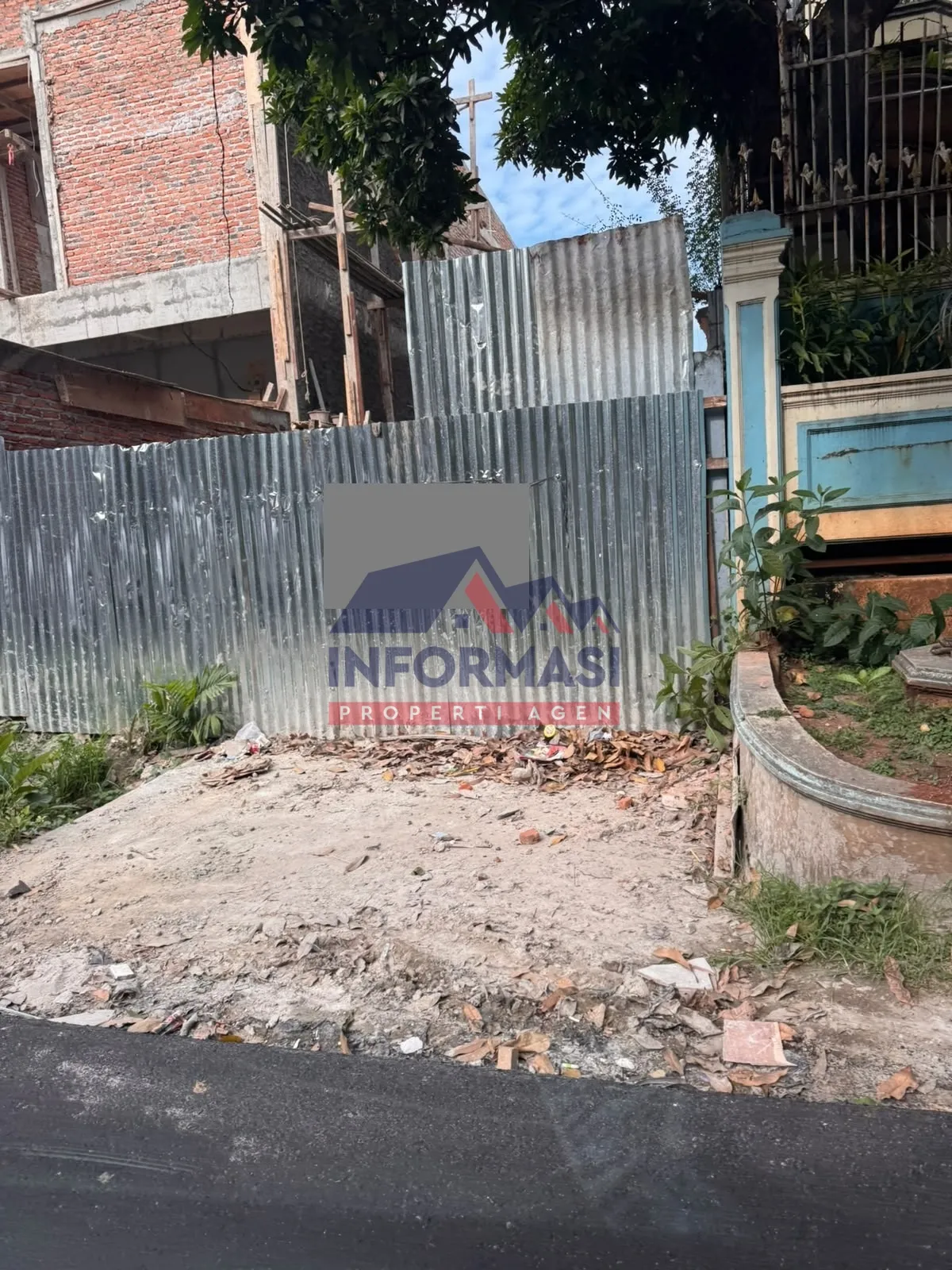 Tanah lokasi strategis