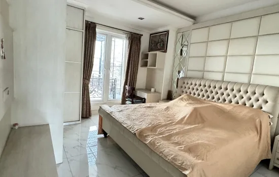 Rumah PIK lokasi strategis dan eksklusif