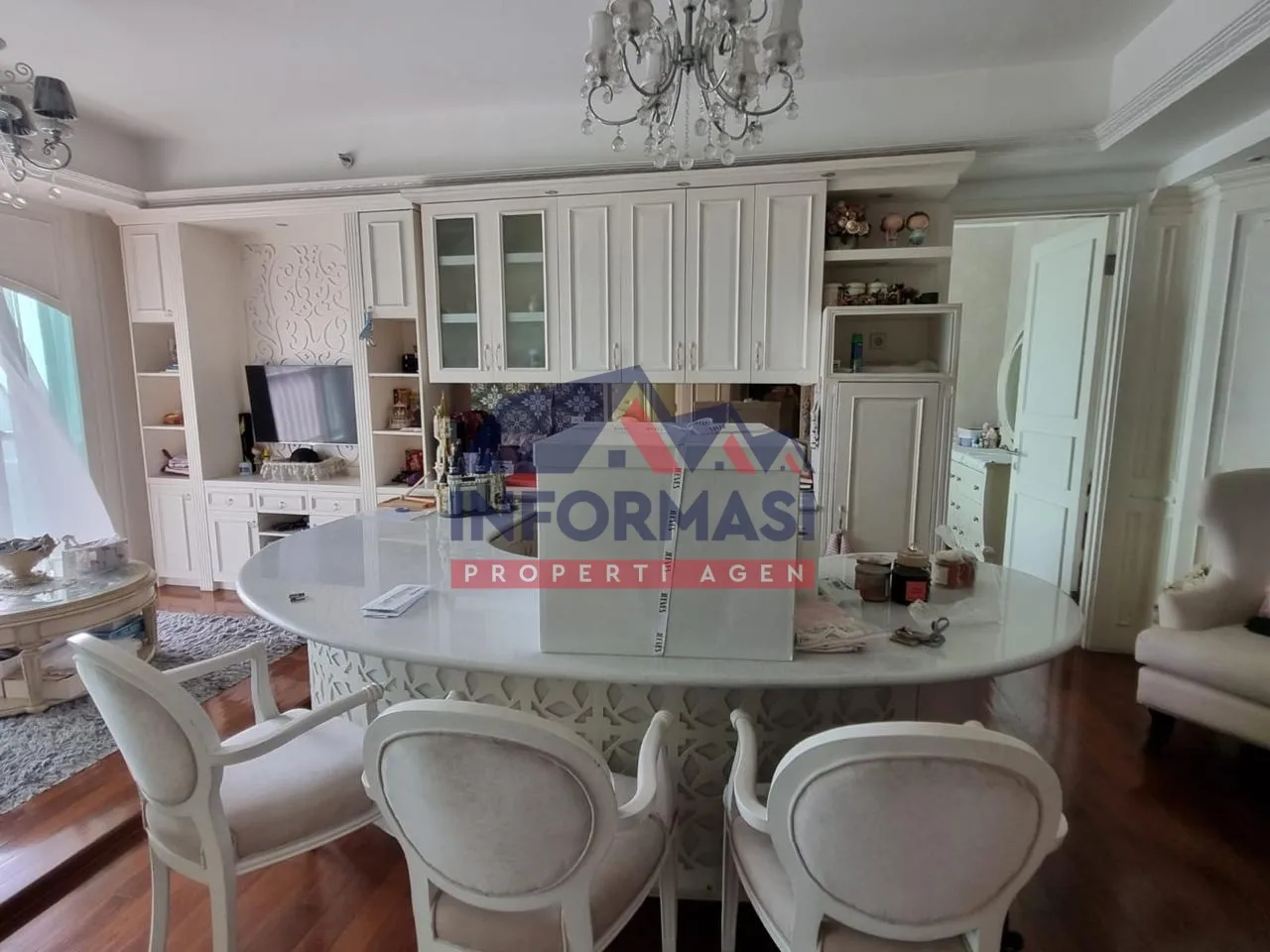 Apartemen fullyfurnished buat keluarga bahagis