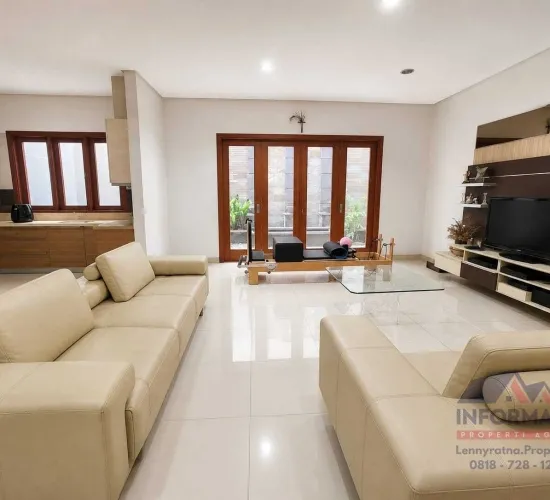 Dijual Rumah Split Modern Siap Huni