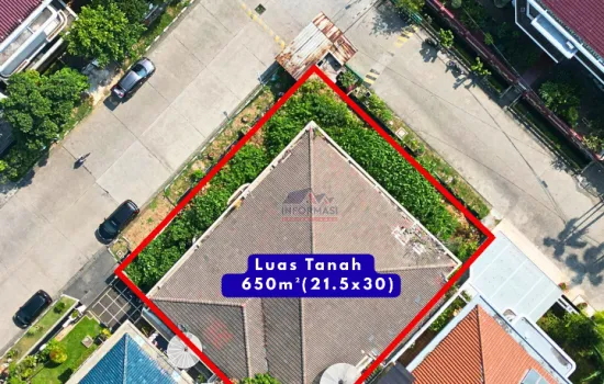Rumah Tua Hitung Tanah Jalan Lebar di Green Garden