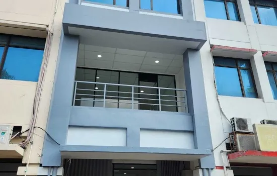 ruko baru renov arta gading