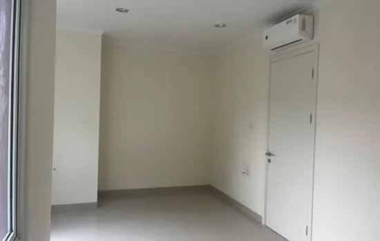Rumah nyaman asri cluster tesla gading serpong