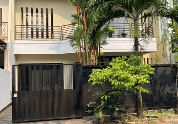Rumah Intercon Kebon Jeruk 2 lantai