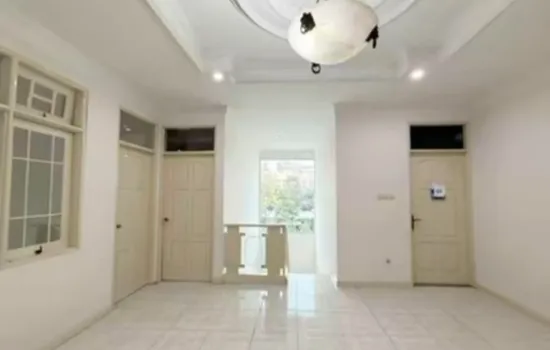 Rumah Huk Citra Garden 2, lt.240, 2 lantai, sdh Renovasi