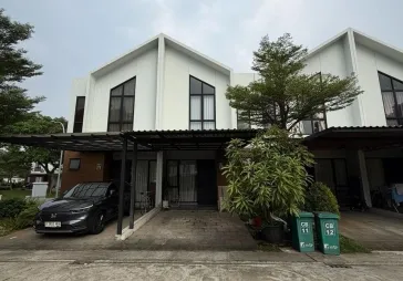 Disewakan rumah strategis Casco  Semanan Jakarta Barat