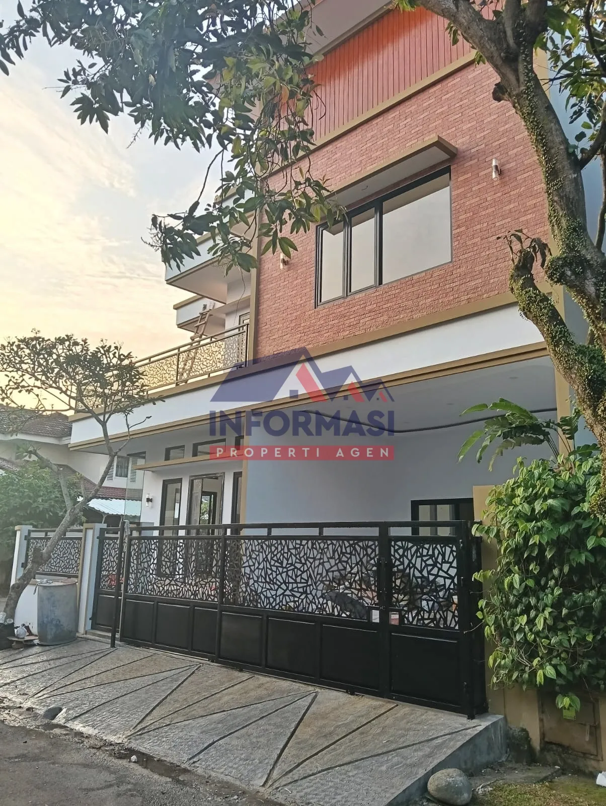 BRAND NEW at Kencana Loka BSD