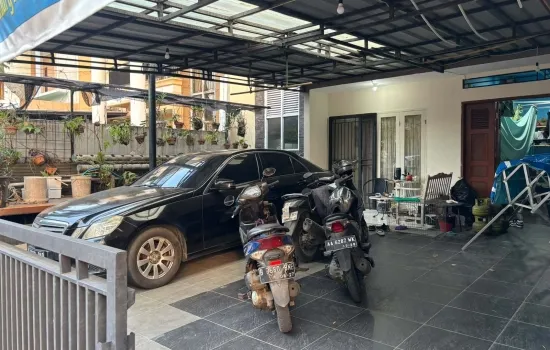 Dijual rumah Islamic Strategis Karawaci Tangerang