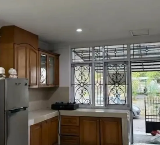 Rumah Huk Citra Garden 2, lt.240, 2 lantai, sdh Renovasi
