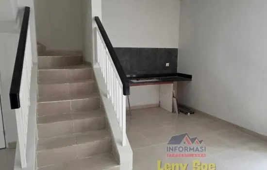 Rumah 2 lantai perumahan Green Permata siap huni