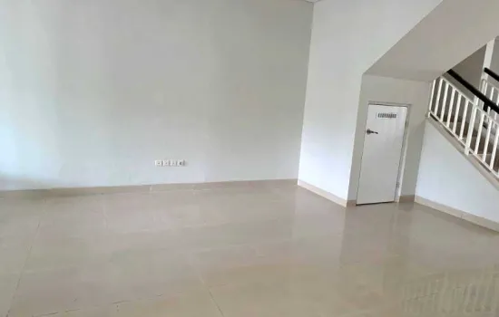 Rumah 2 lantai perumahan Green Permata siap huni