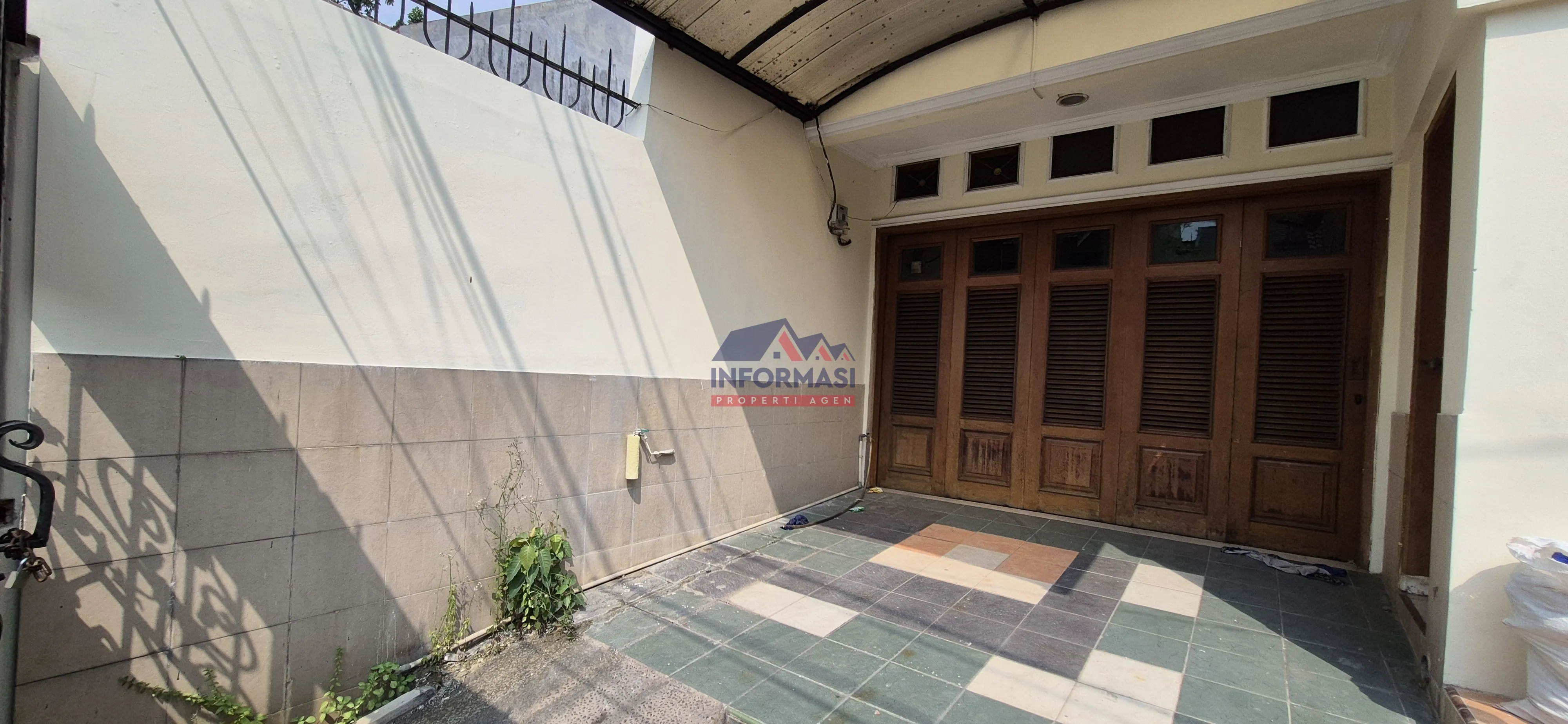 DIJUAL PURI INDAH 150m2 terjangkau lokasinya