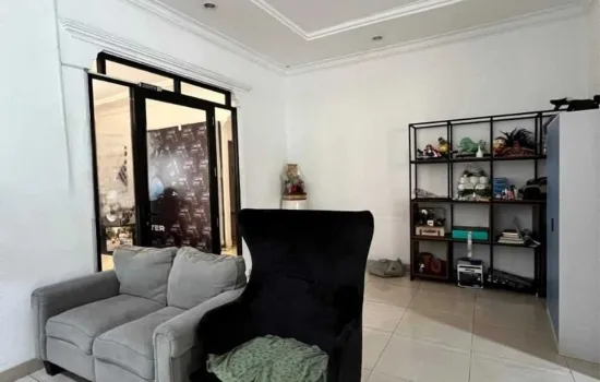Dijual Rumah Keluarga di Kemang tanah 1000 Jakarta Selatan