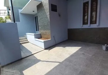Rumah  Baru Renovasi. T Aries .Jakarta Barat