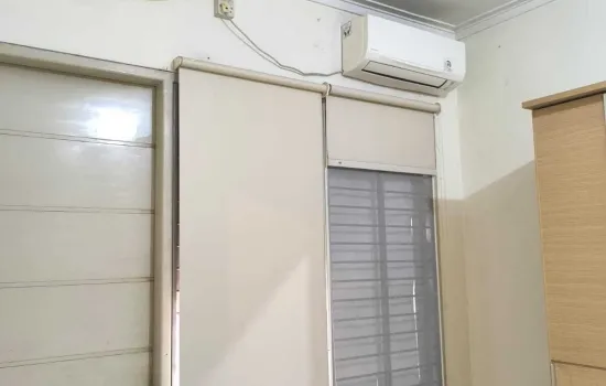 Disewakan Rumah Puri Media kondisi bagus 2.5lantai