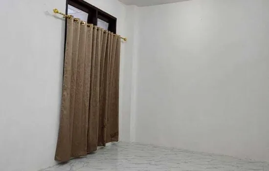 Intercon. Kebon jeruk. Lt 144 m2. Lokasi bagus. Depan.