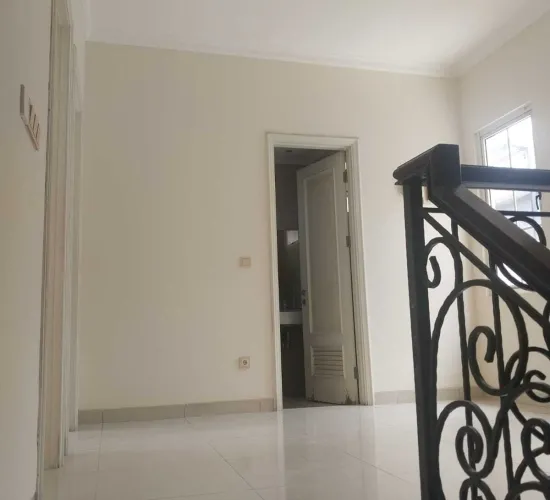 Rumah cluster Europe, lt.120, 2 lantai