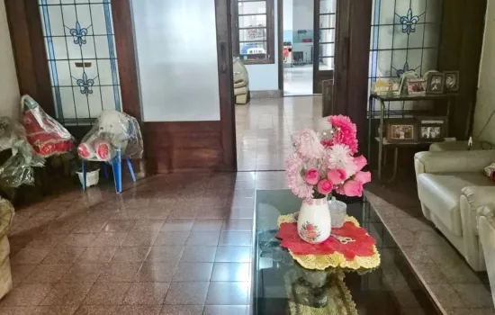DIJUAL RUMAH JALAN CIPAGANTI - BANDUNG