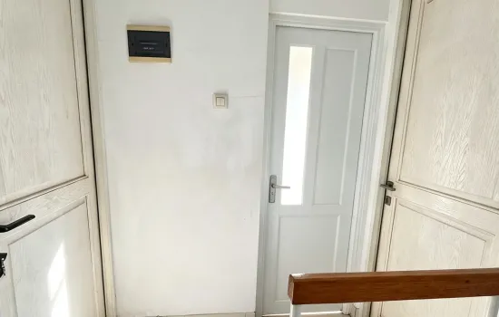 DIJUAL RUMAH TAMAN SEMANAN HOOK