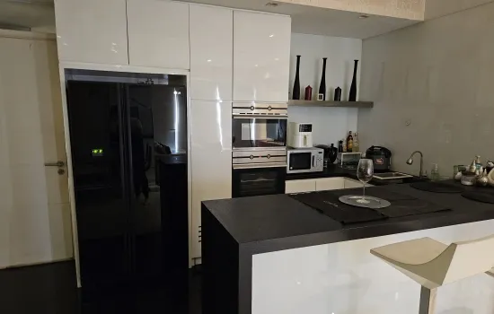 1 Park Residence Apartemen bagus siap huni